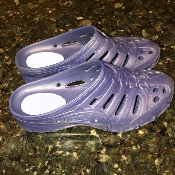 Skechers Slip on Shoes Size 8 1/2 - Picture 1 of 6